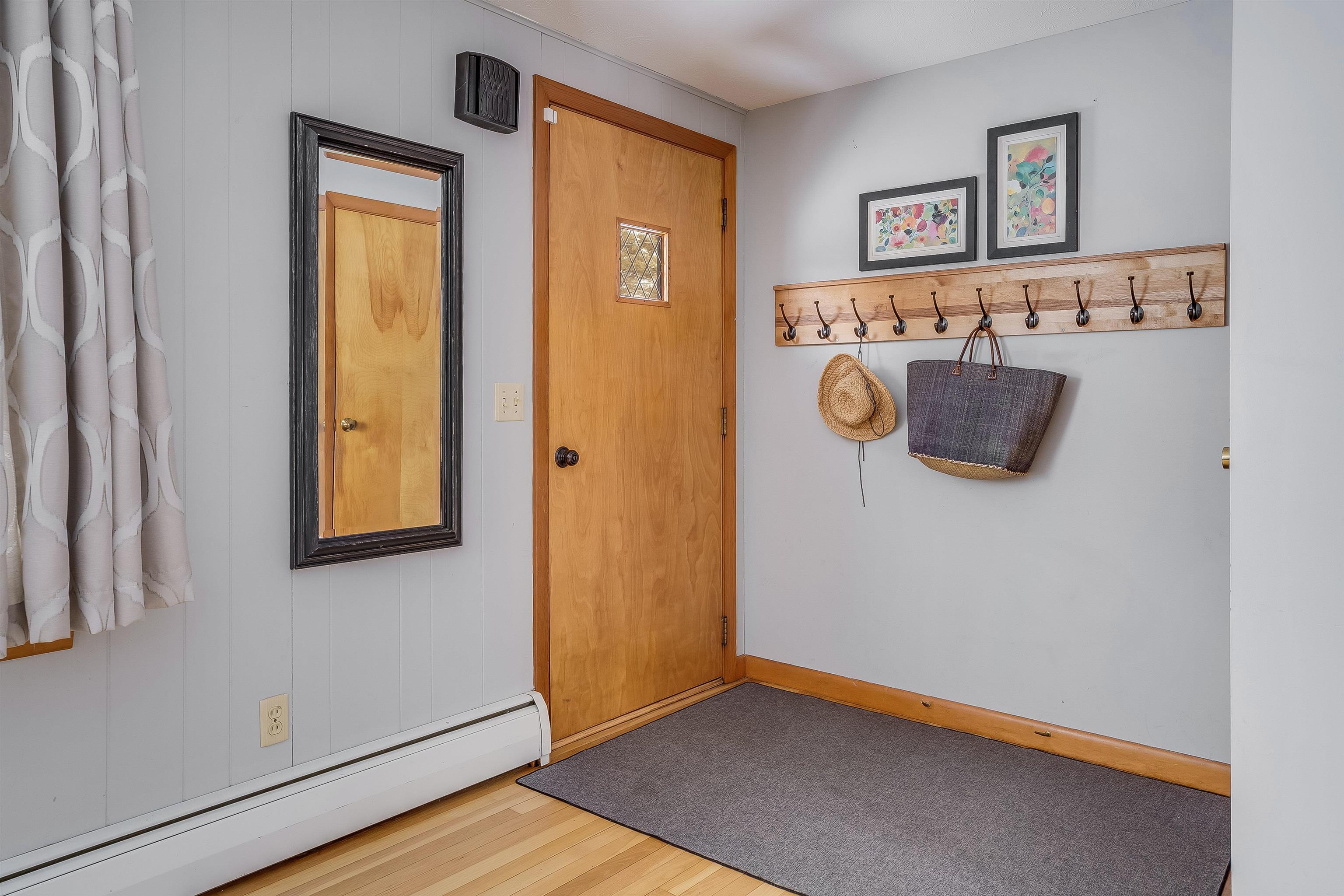 11 Pinecrest Drive Goffstown, NH 03045 - Photo 3 of 56