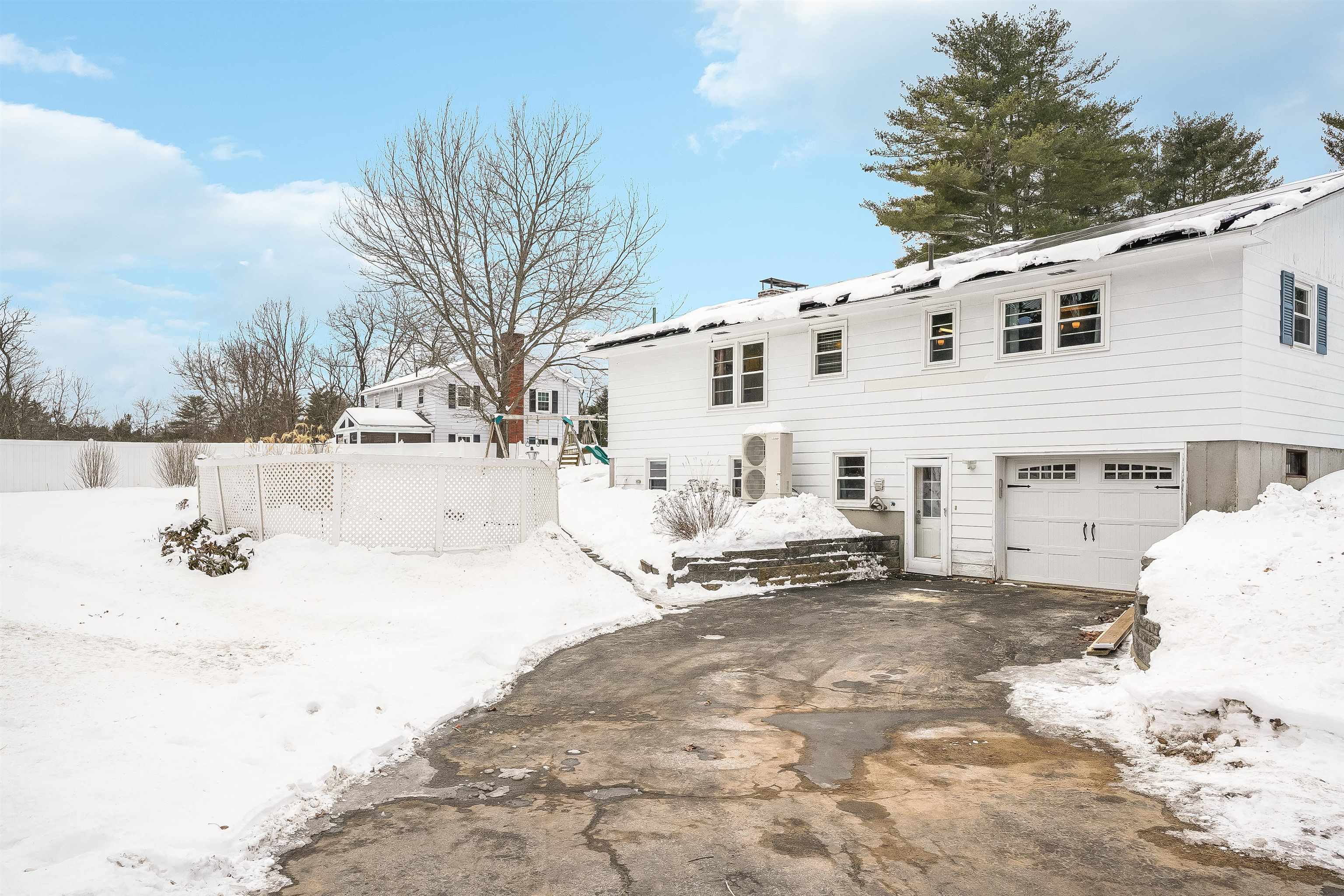 11 Pinecrest Drive Goffstown, NH 03045 - Photo 38 of 56