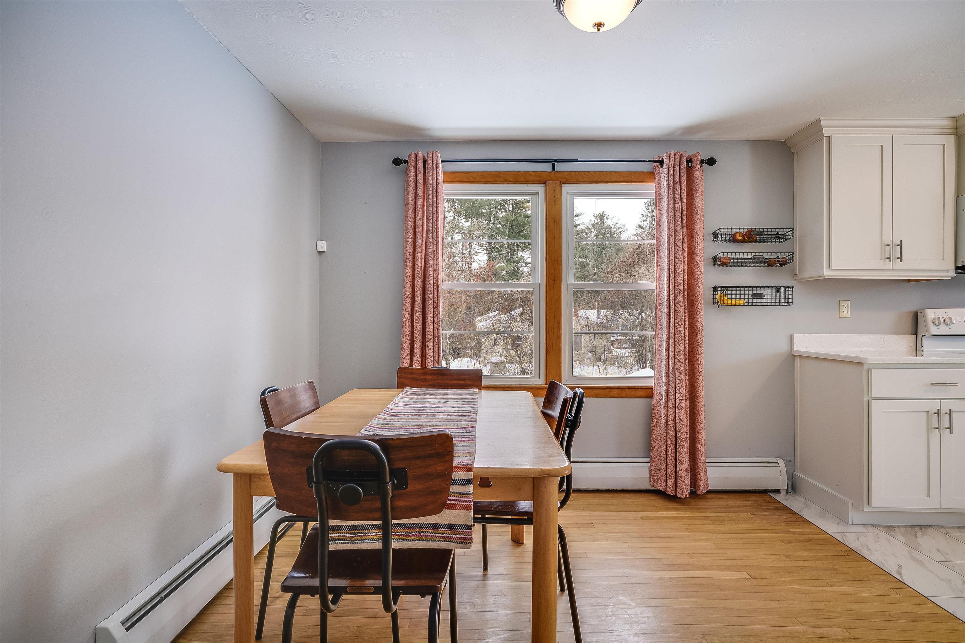 11 Pinecrest Drive Goffstown, NH 03045 - Photo 10 of 56