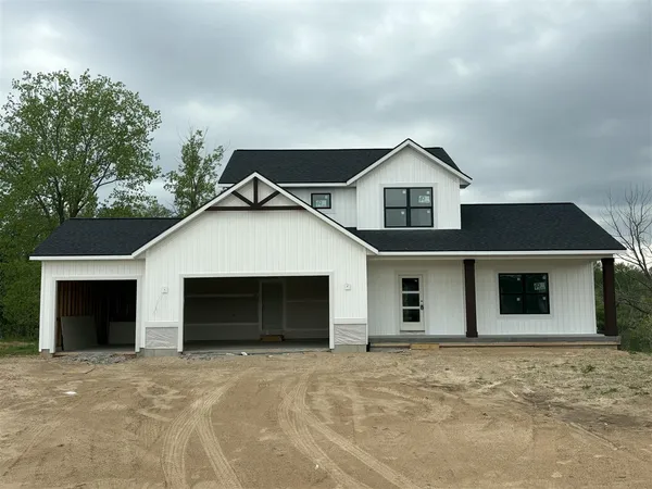 $764,000 | 9381 28th Avenue, Jenison, MI 49428