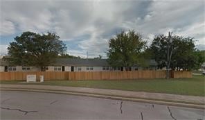 201 Meadow Lane Pflugerville, TX 78660 - Photo 6 of 6 a view of a yard