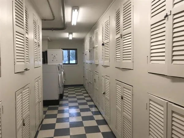 $1,800 | 13 Strawberry Bank Road, Unit 18, Nashua, NH 03062