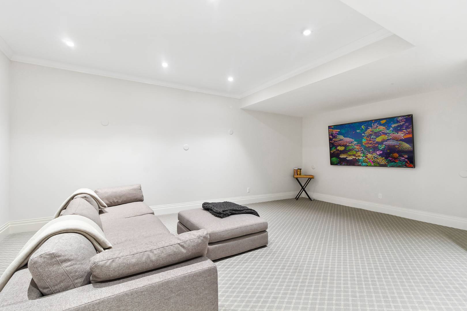 8 Shady Pth Bridgehampton, NY 11963 - Photo 26 of 30 a living room with furniture