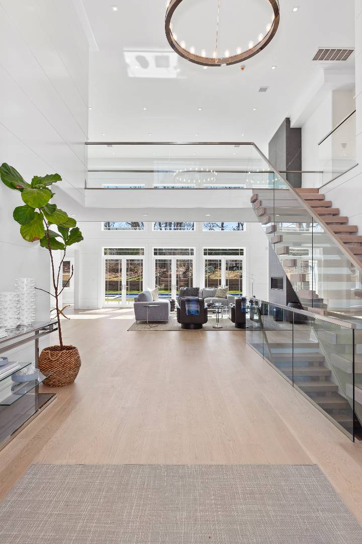 8 Shady Pth Bridgehampton, NY 11963 - Photo 5 of 30 a living room filled with furniture