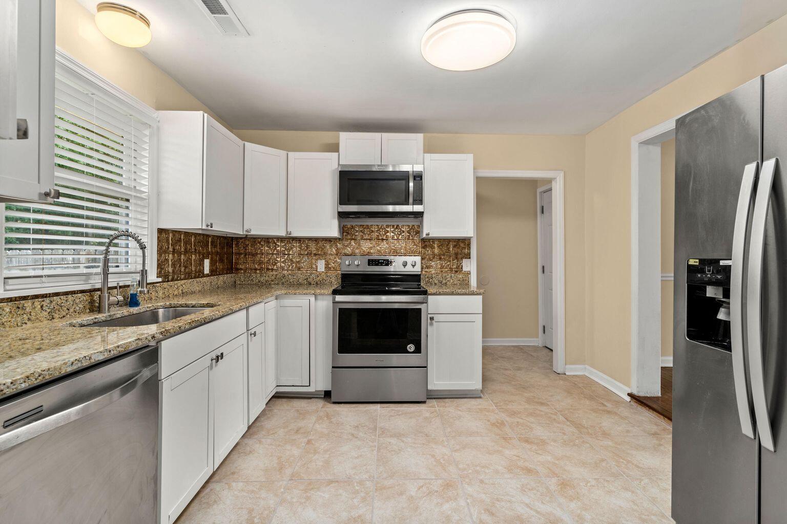 2126 State Road Summerville, SC 29486 - Photo 14 of 22 Rec Room