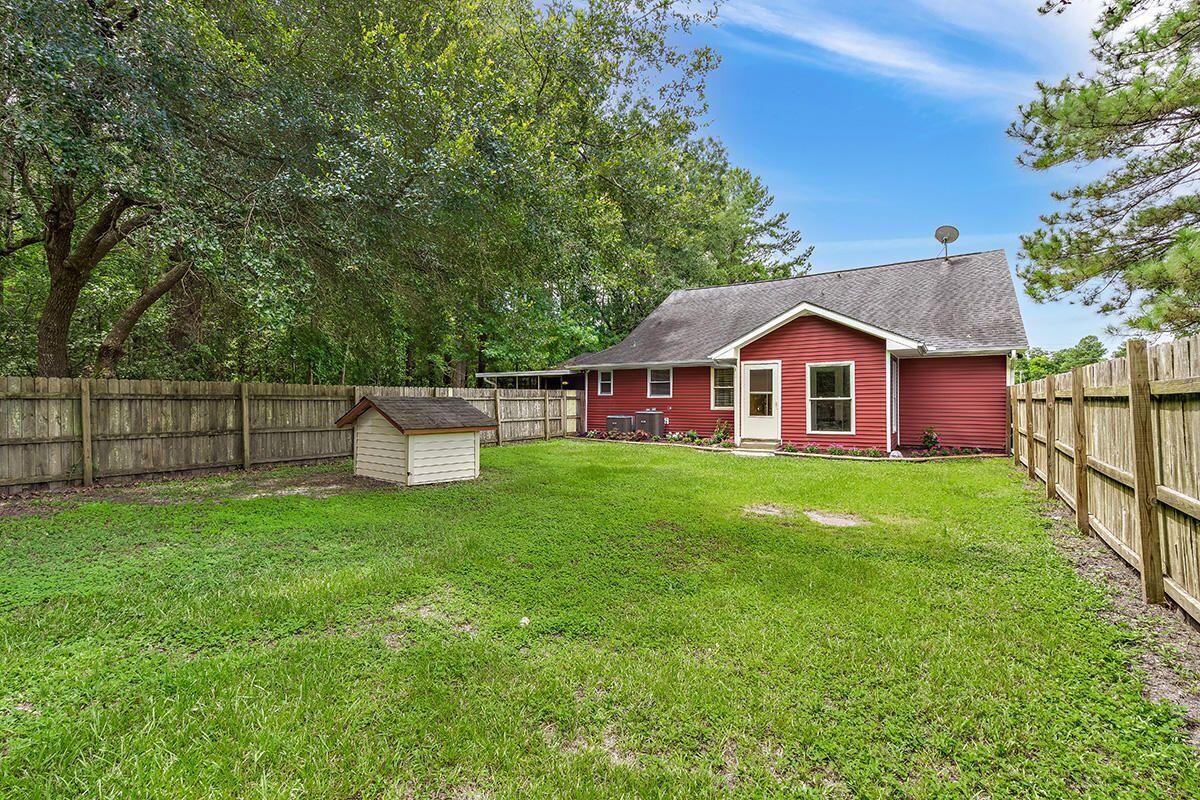 2126 State Road Summerville, SC 29486 - Photo 6 of 22 Breakfast- Kitchen