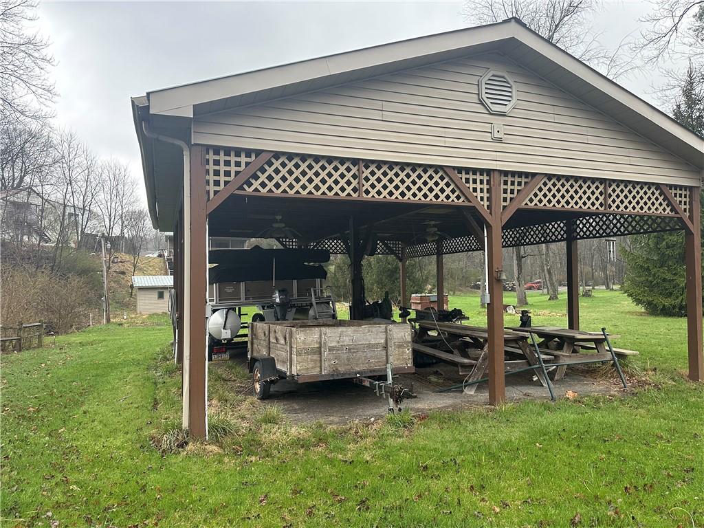 249 Clinton Road Freeport, PA 16229 - Photo 16 of 19