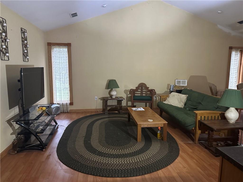249 Clinton Road Freeport, PA 16229 - Photo 3 of 19