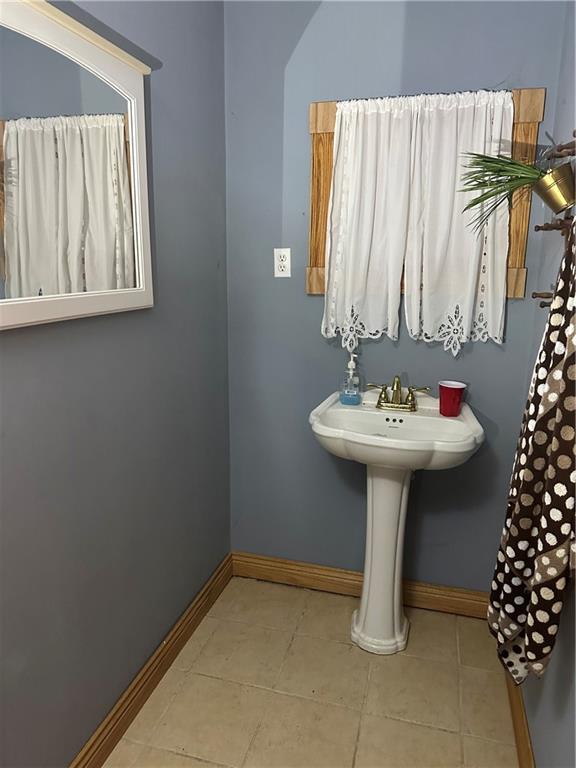 249 Clinton Road Freeport, PA 16229 - Photo 10 of 19