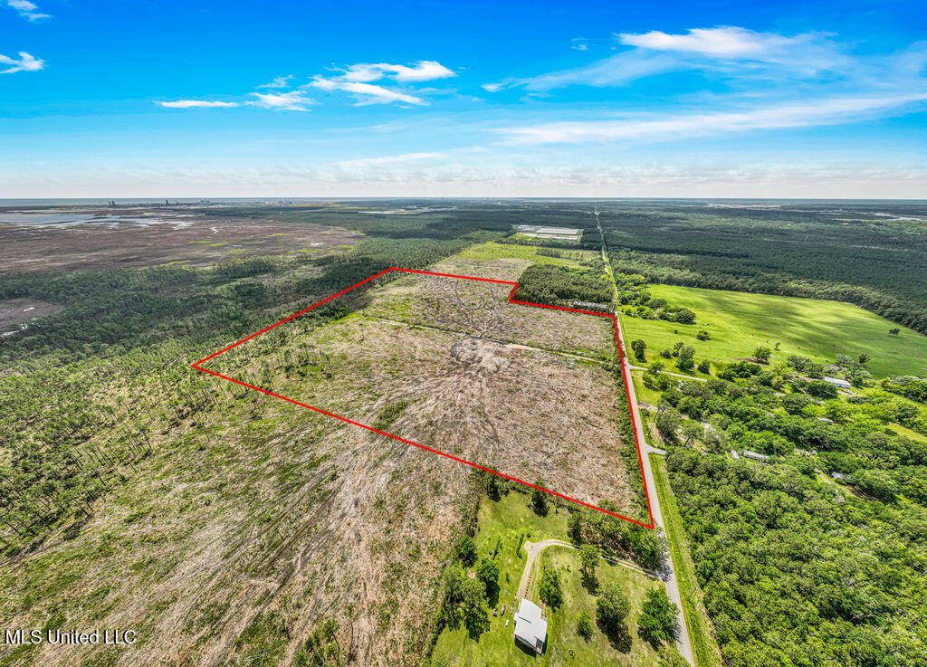 3 Bayou Cumbest Road Moss Point, MS 39562 - Photo 8 of 11 Parcel340.59-8