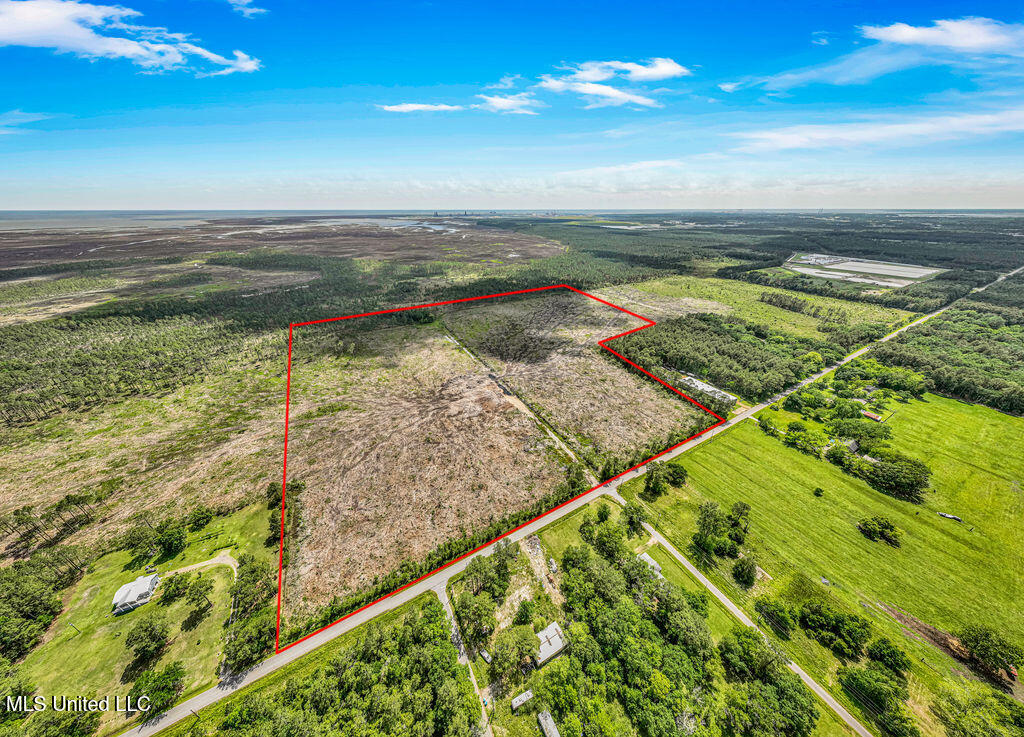 3 Bayou Cumbest Road Moss Point, MS 39562 - Photo 9 of 11 Parcel340.59-9