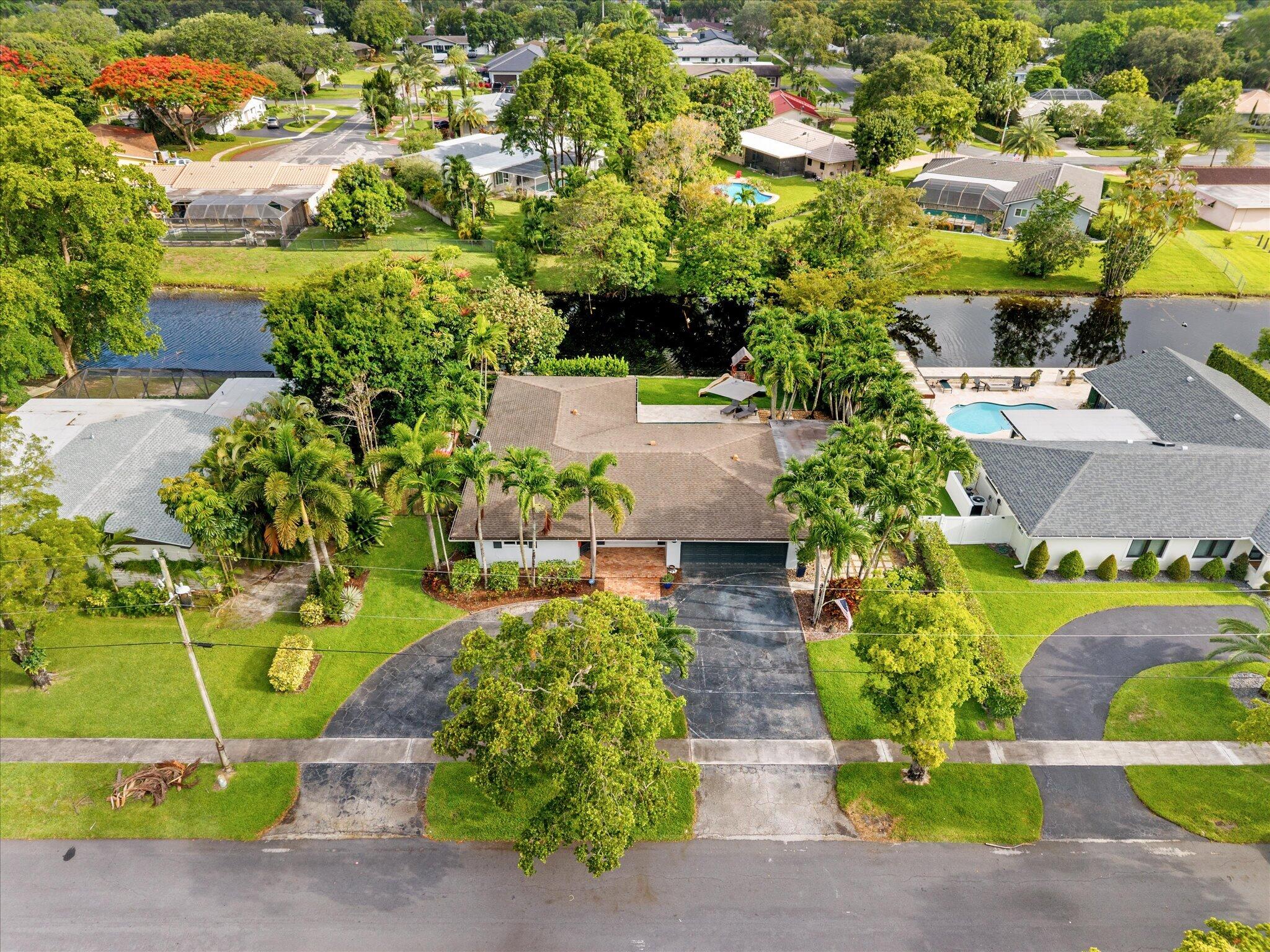 6250 Southwest 6th Street Plantation, FL 33317 - Photo 45 of 52 45-45