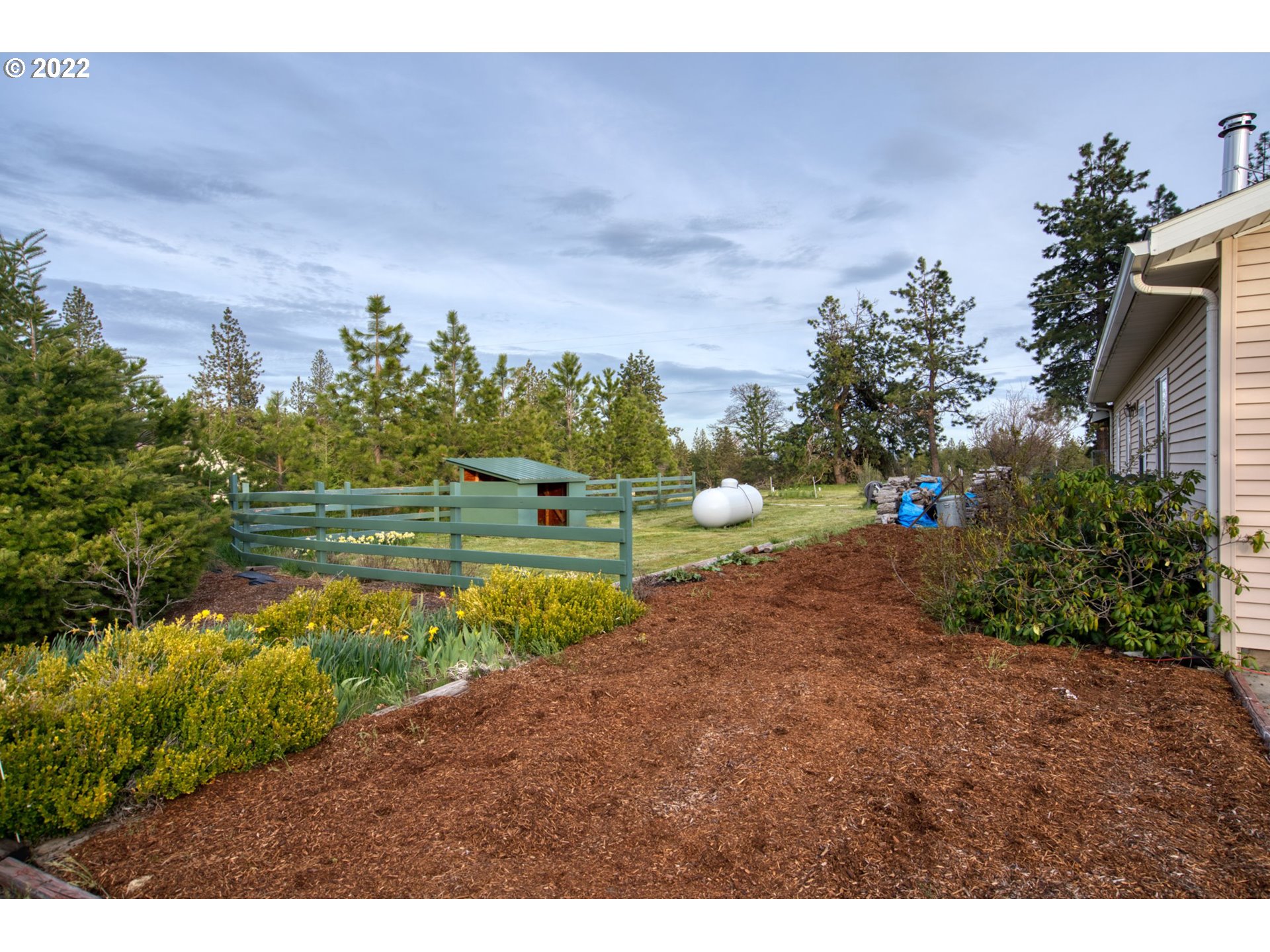 740 Turkey Ranch Road Goldendale, WA 98620 - Photo 4 of 31 Gallery Image 4