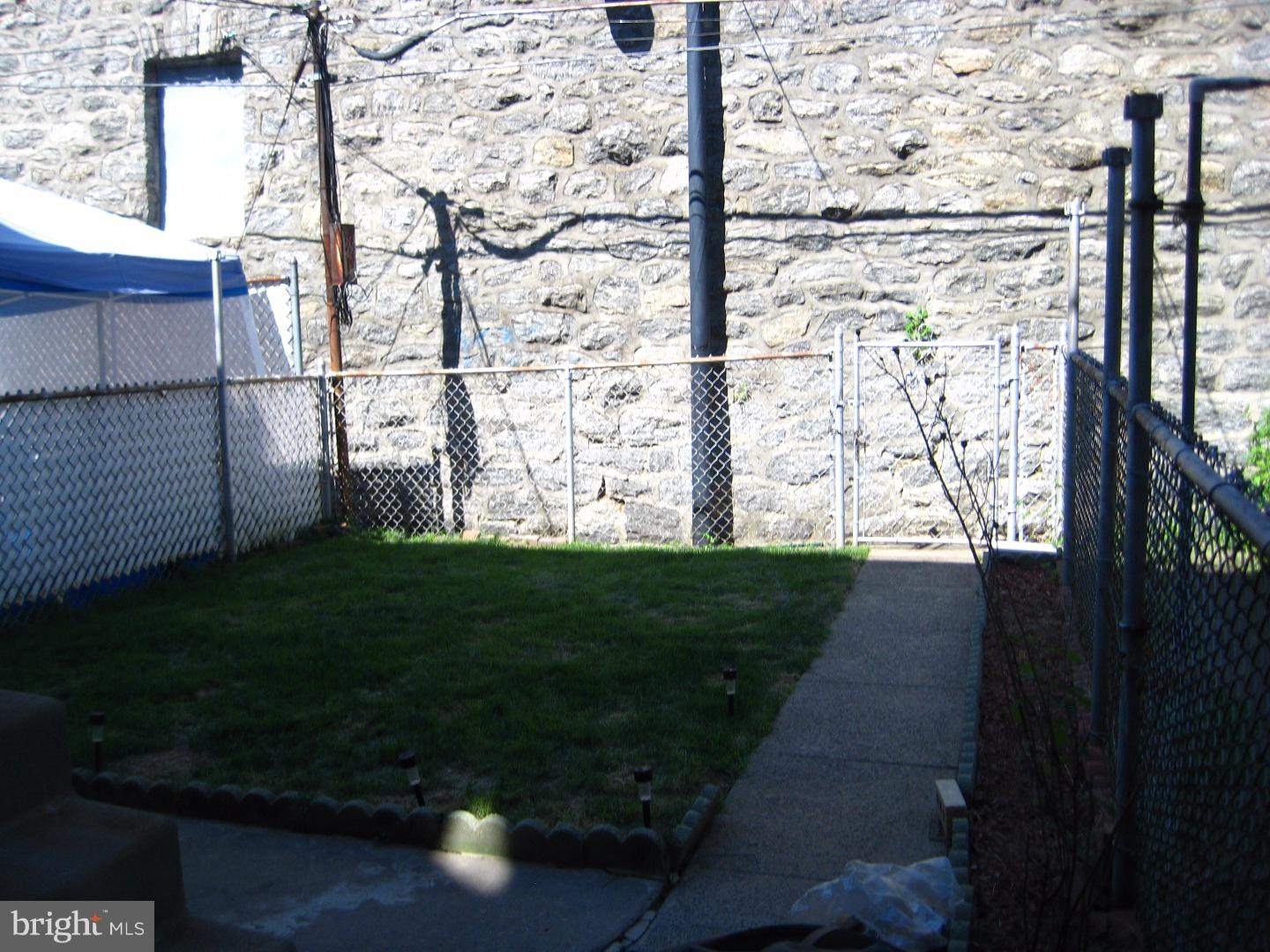 706 Marlyn Road Philadelphia, PA 19151 - Photo 4 of 25