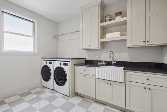 $1,690,000 | 21281 Dorothy Way, Prior Lake, MN 55372