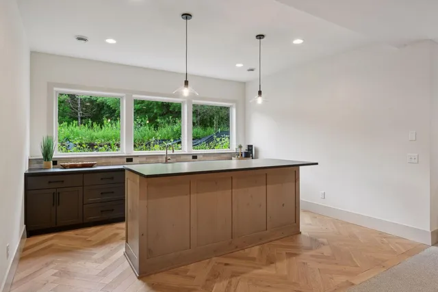 $1,690,000 | 21281 Dorothy Way, Prior Lake, MN 55372