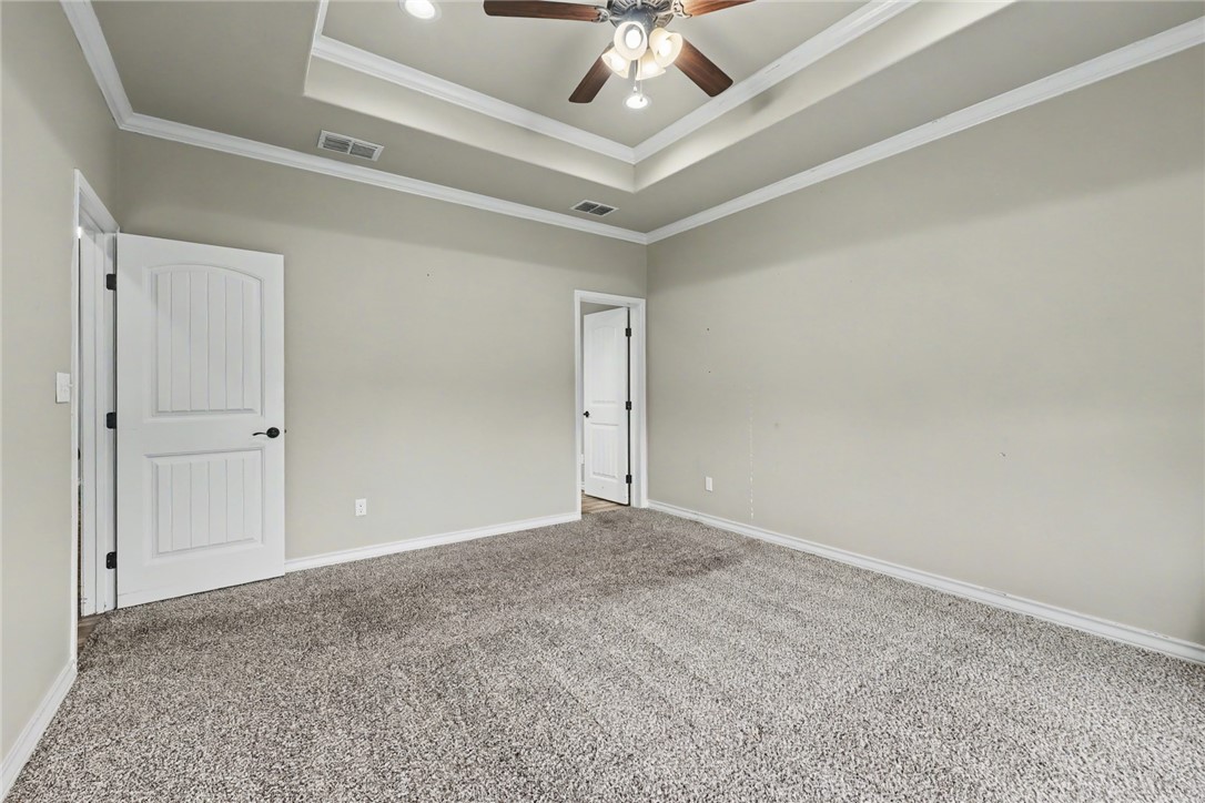 302 Cooper Road, Unit E2 Odem, TX 78370 - Photo 9 of 24 a view of an empty room