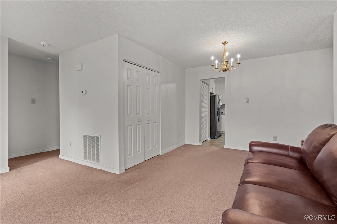 4213 Montclair Road Richmond, VA 23223 - Photo 4 of 40 Gallery Image 4