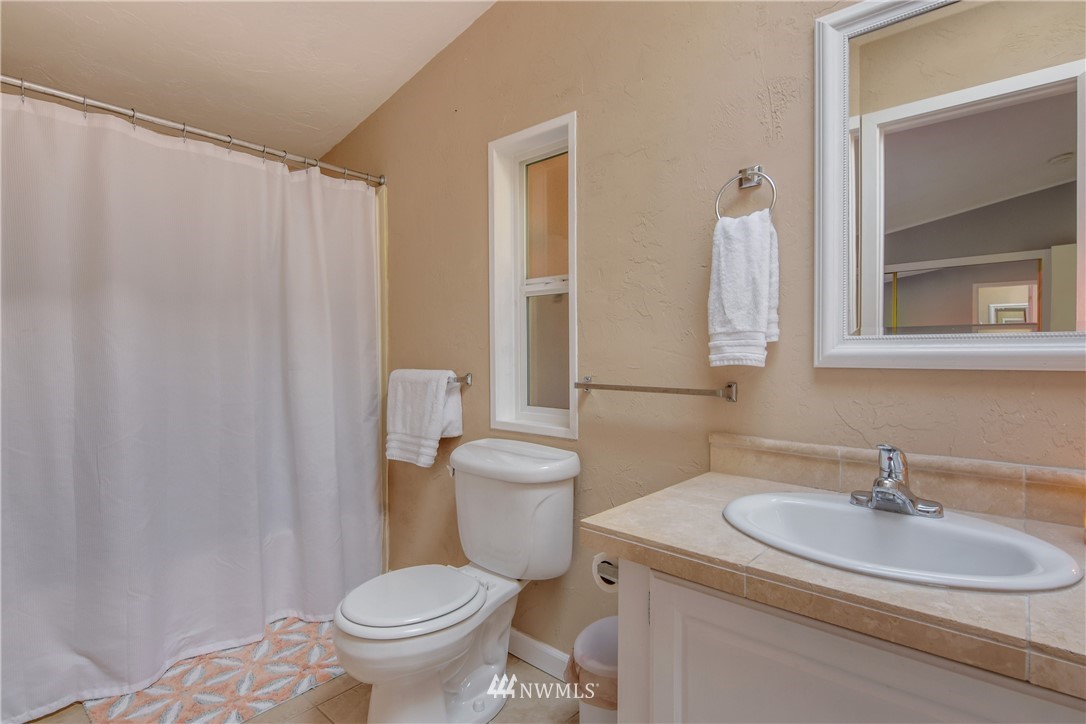 4882 Roney Road Bow, WA 98232 - Photo 16 of 25 Gallery Image 16
