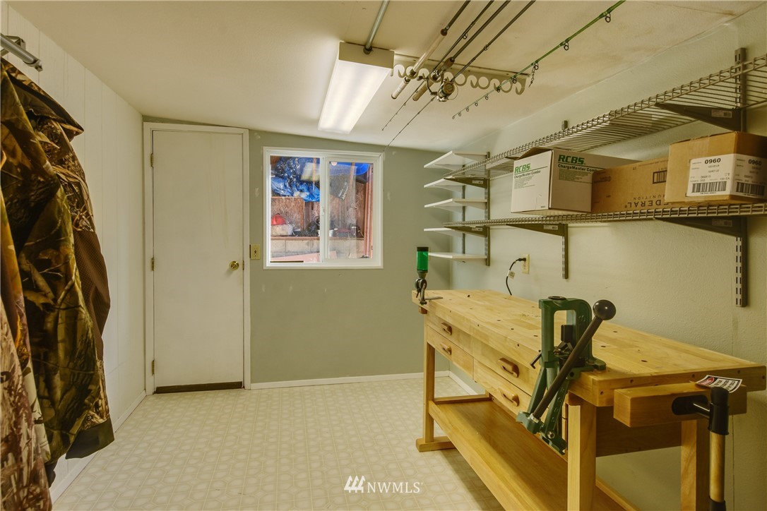 4882 Roney Road Bow, WA 98232 - Photo 20 of 25 Gallery Image 20