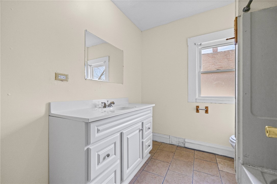 241 Avis Street Rochester, NY 14615 - Photo 15 of 28