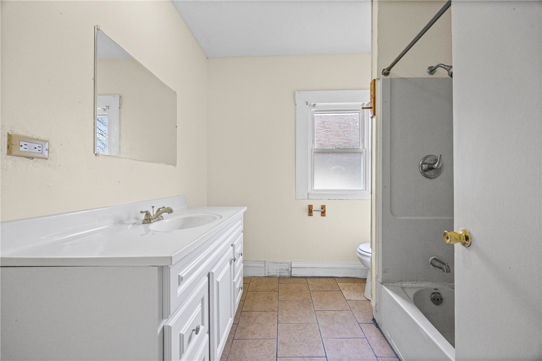 241 Avis Street Rochester, NY 14615 - Photo 16 of 28