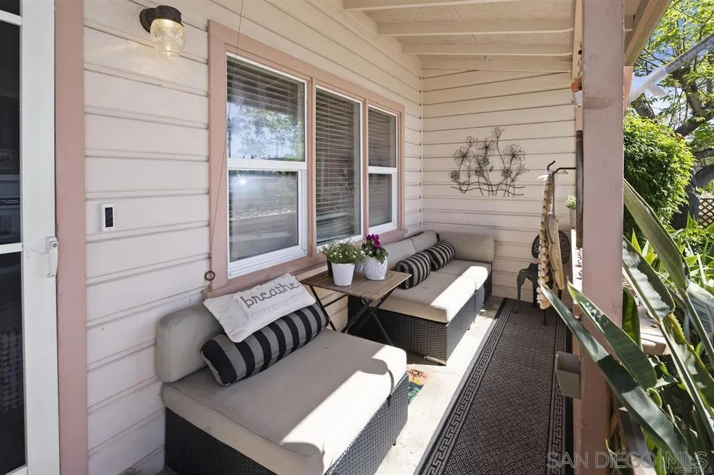 353 3rd Street Encinitas, CA 92024 - Photo 12 of 33