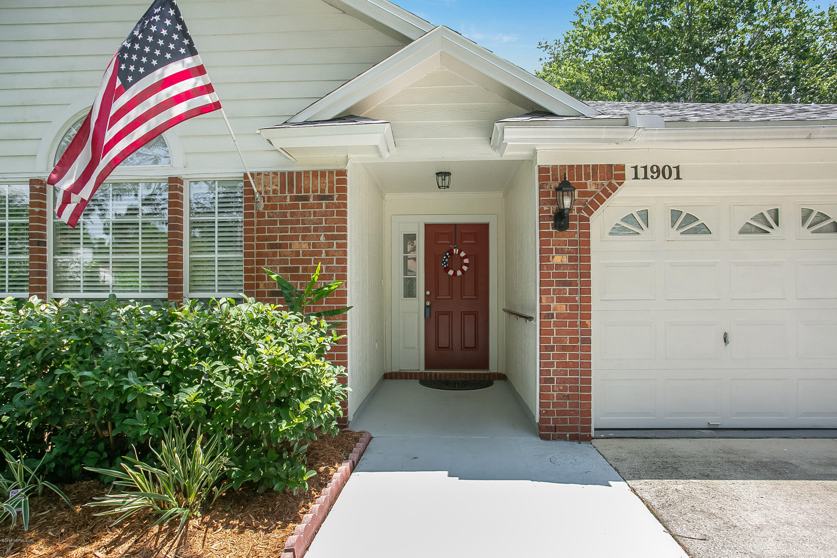 11901 Swooping Willow Road Jacksonville, FL 32223 - Photo 2 of 32 002_Entryway