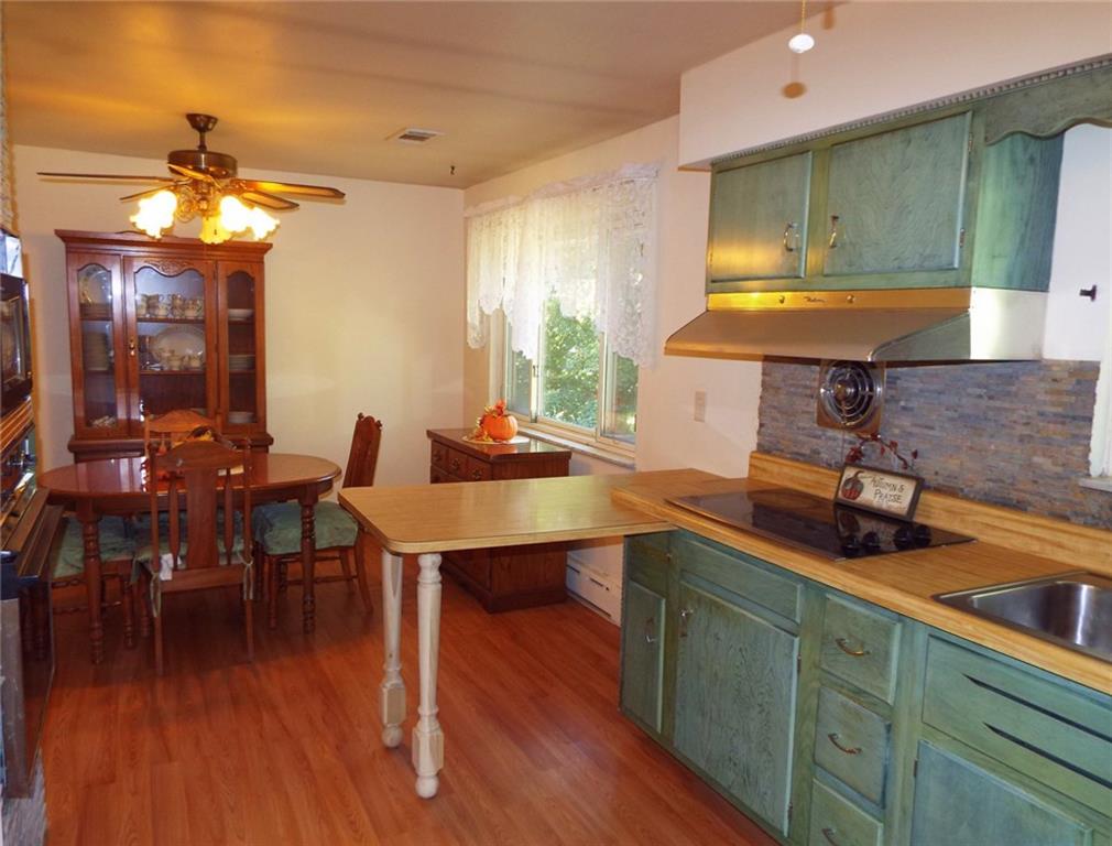 125 North Eberhart Road Butler, PA 16001 - Photo 2 of 19
