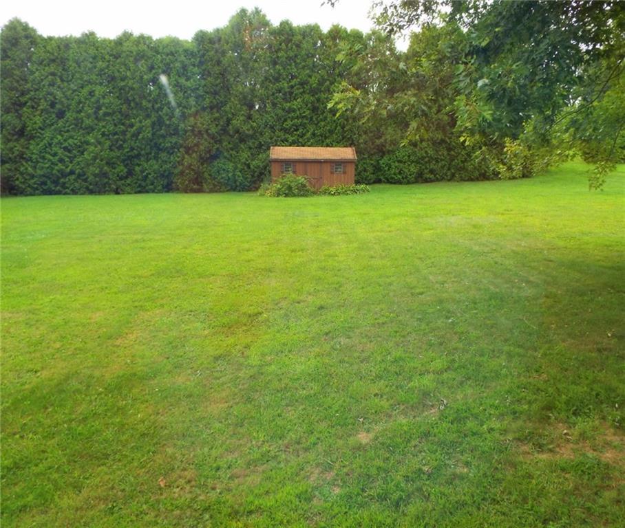 125 North Eberhart Road Butler, PA 16001 - Photo 17 of 19 Storage shed goes with sale.