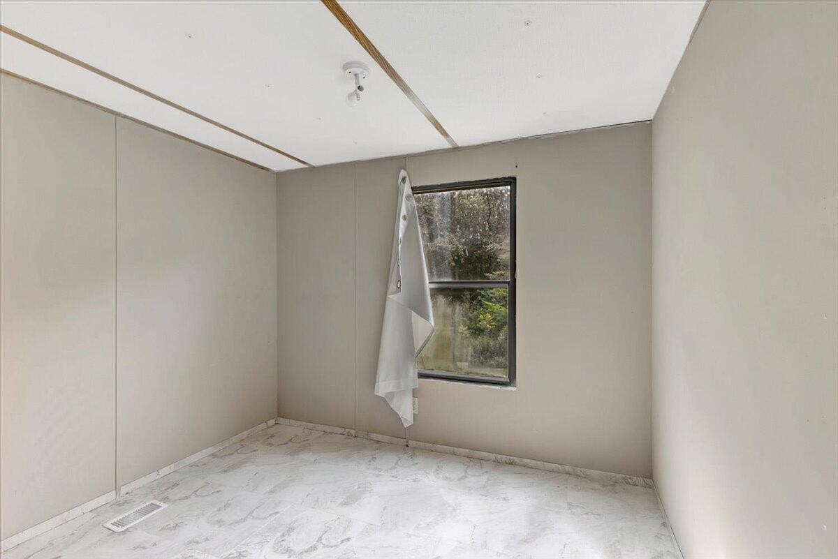 325 Hugh Allison Road Pikeville, TN 37367 - Photo 8 of 50 Gallery Image 8