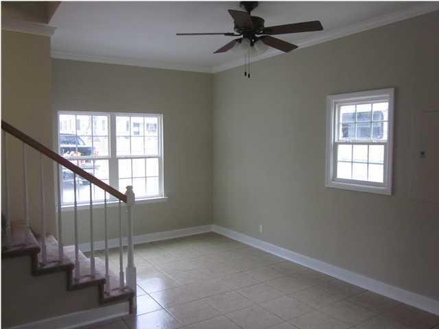 518 Sharondale Road Chattanooga, TN 37412 - Photo 18 of 22 Family Room:Den
