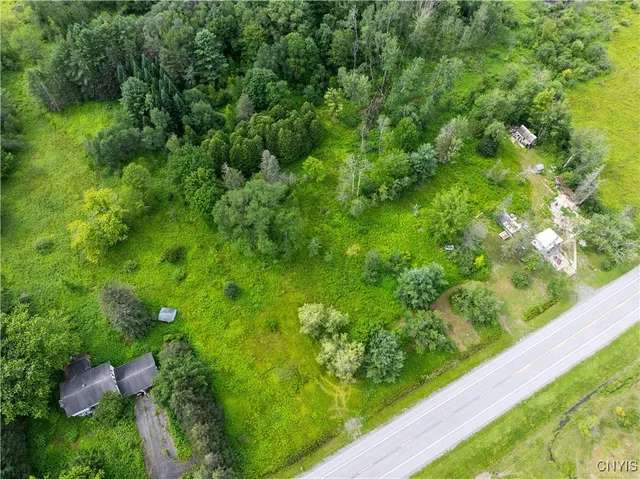 $60,000 | 7169 Highway 8, Deerfield, NY 13502