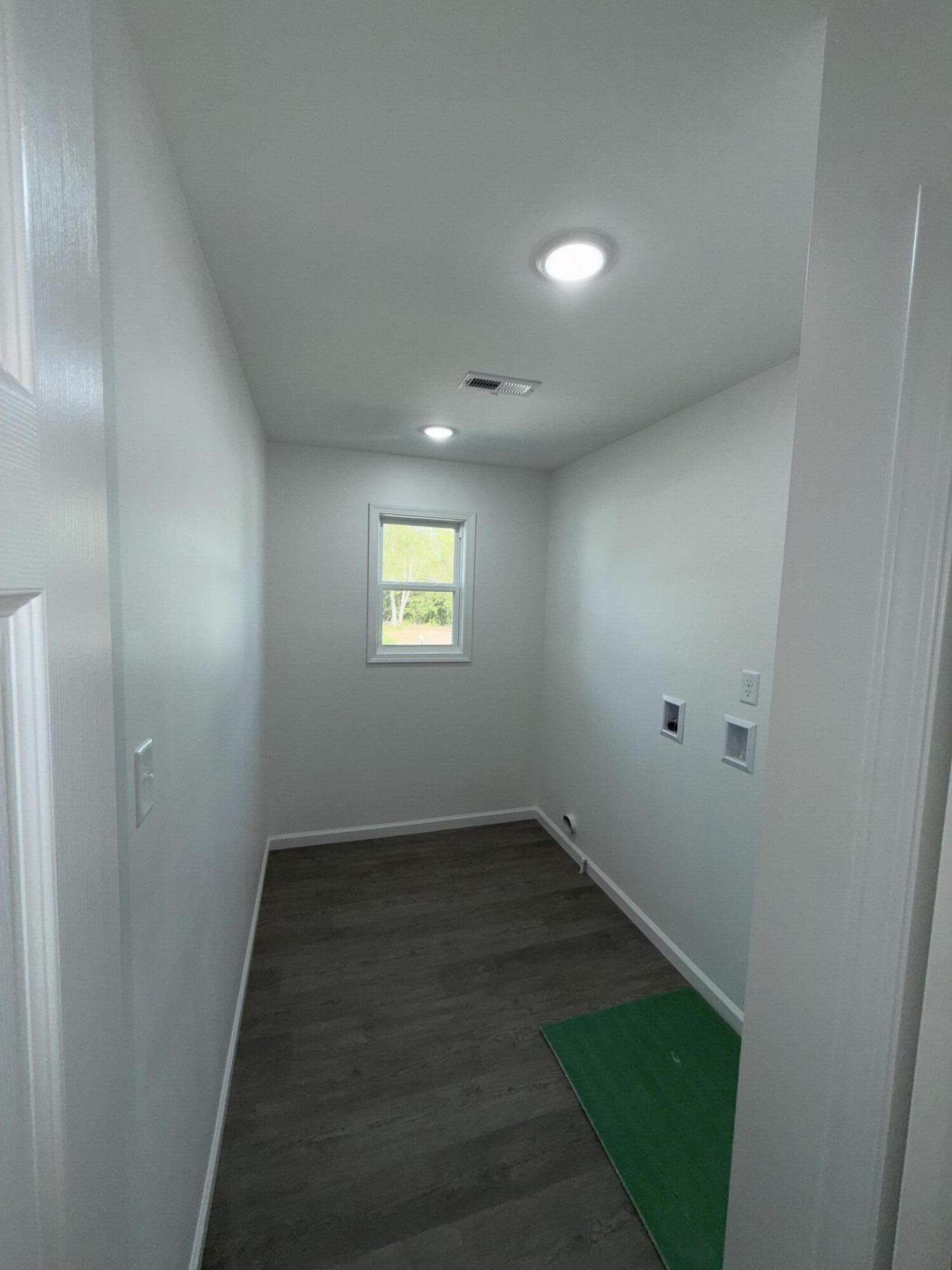 414 Belvoir Road Kingsford Heights, IN 46346 - Photo 12 of 25 1500x2000