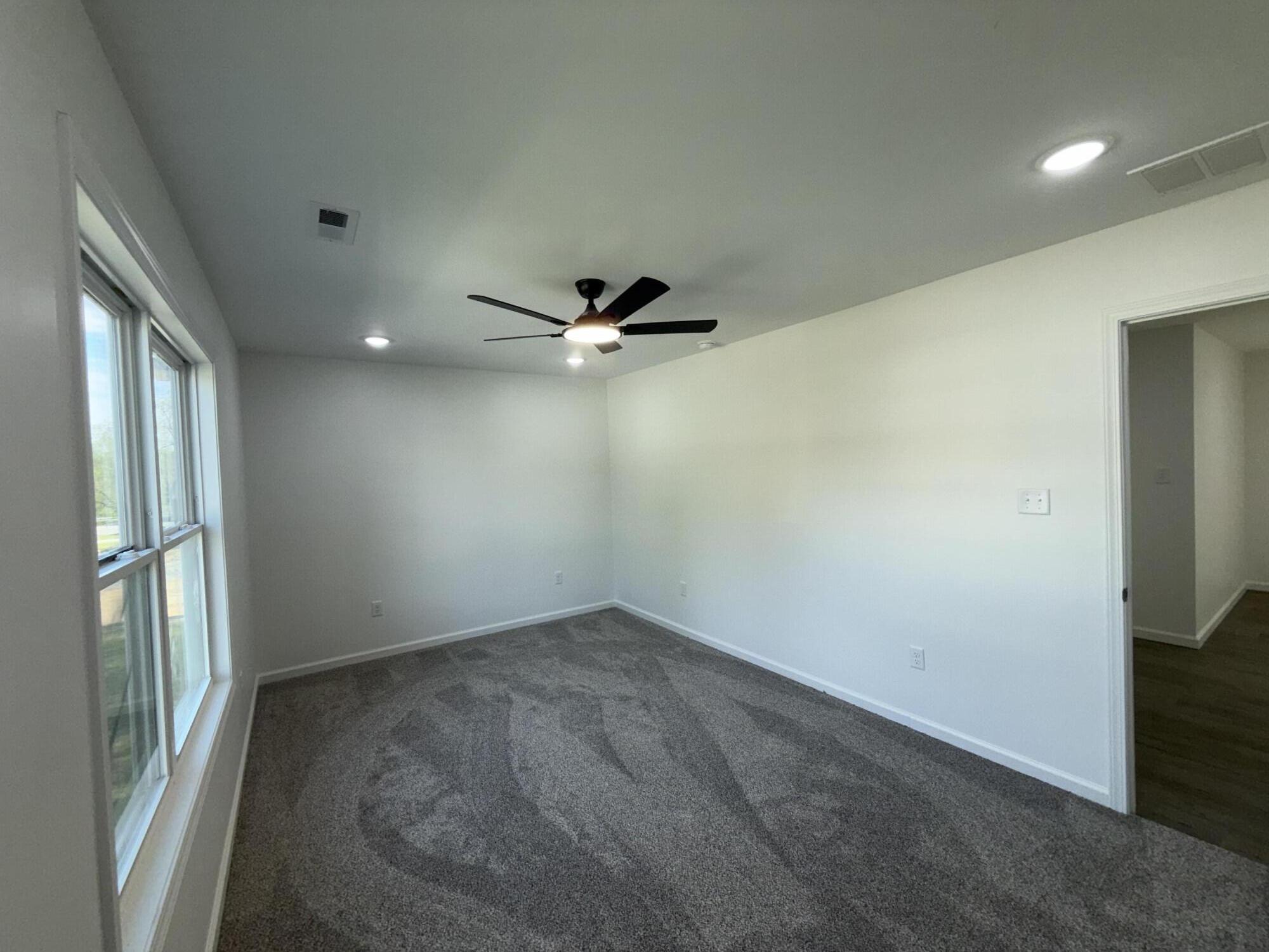 414 Belvoir Road Kingsford Heights, IN 46346 - Photo 17 of 25 2000x1500