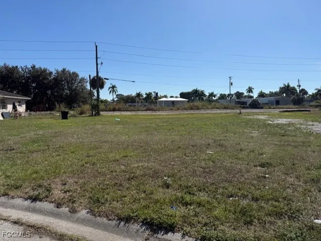 $169,000 | 3662 Estelle Avenue, Fort Myers, FL 33916