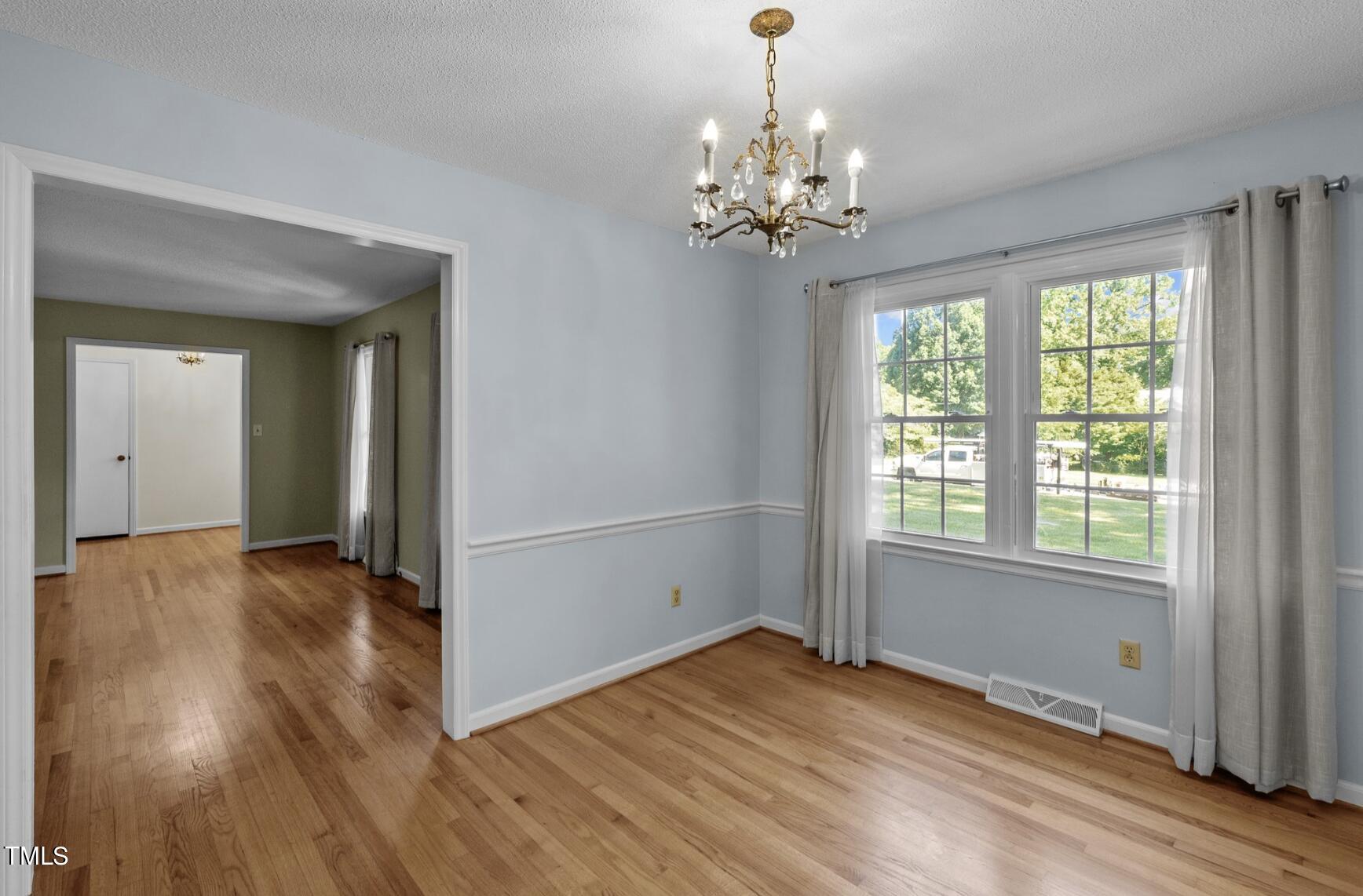 6401 Wrenwood Avenue Raleigh, NC 27607 - Photo 7 of 32 Screenshot 2024-06-12 at 4.59.54 PM