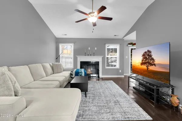 $2,000 | 3600 Ella Sofia Lane, New Bern, NC 28562