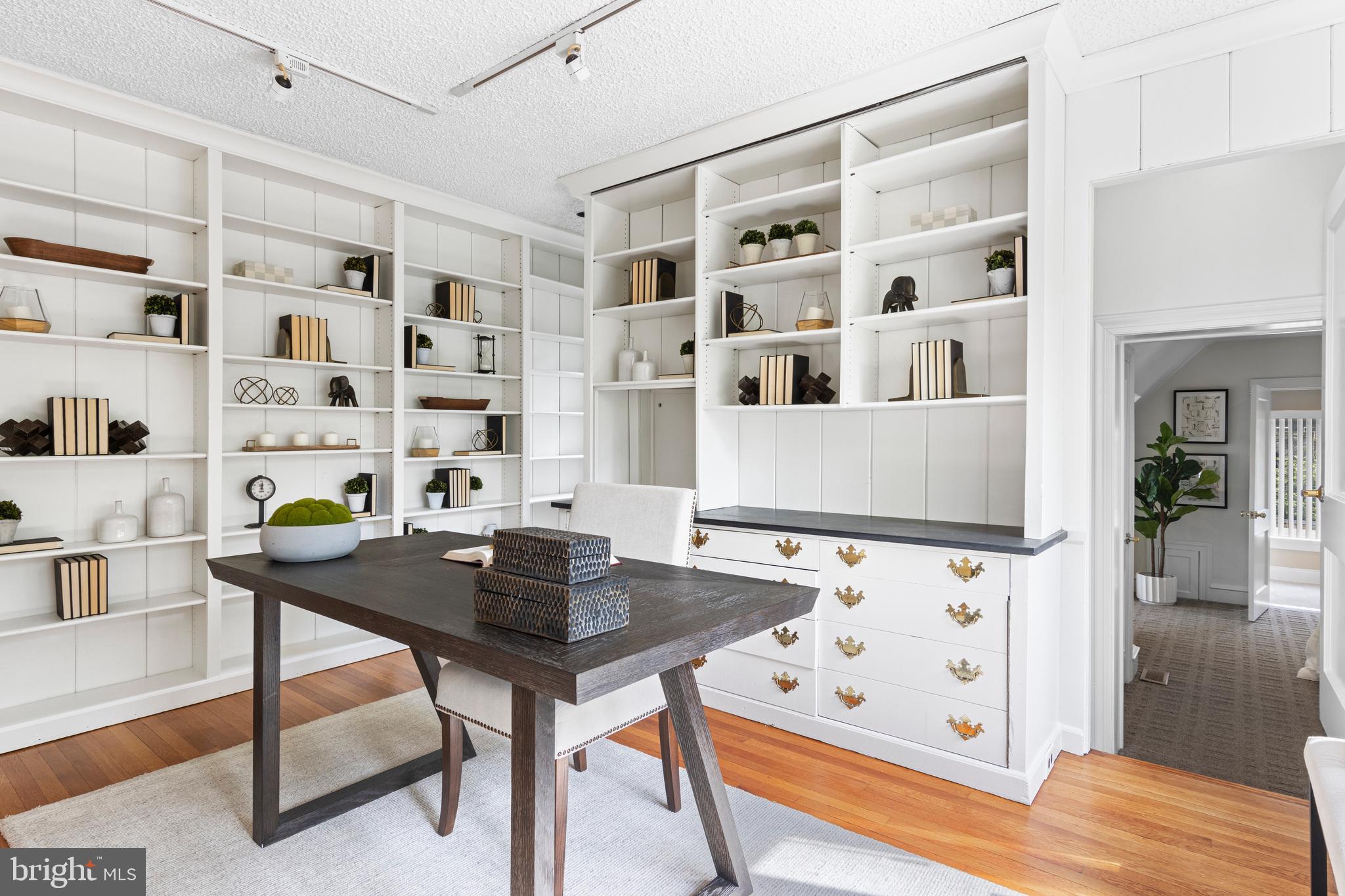 857 Meetinghouse Road Rydal, PA 19046 - Photo 47 of 93