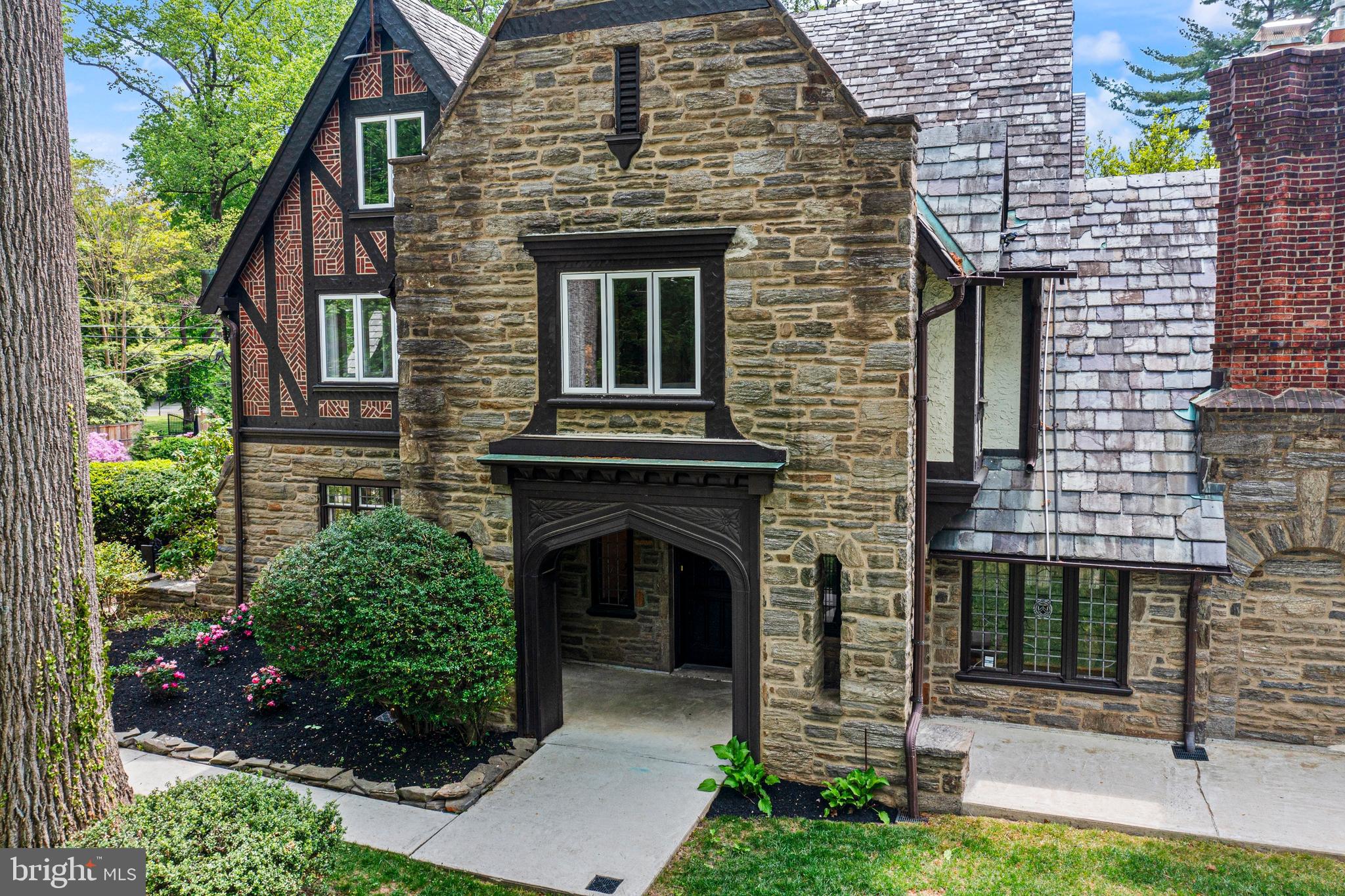 857 Meetinghouse Road Rydal, PA 19046 - Photo 65 of 93 a front view of a house with garden