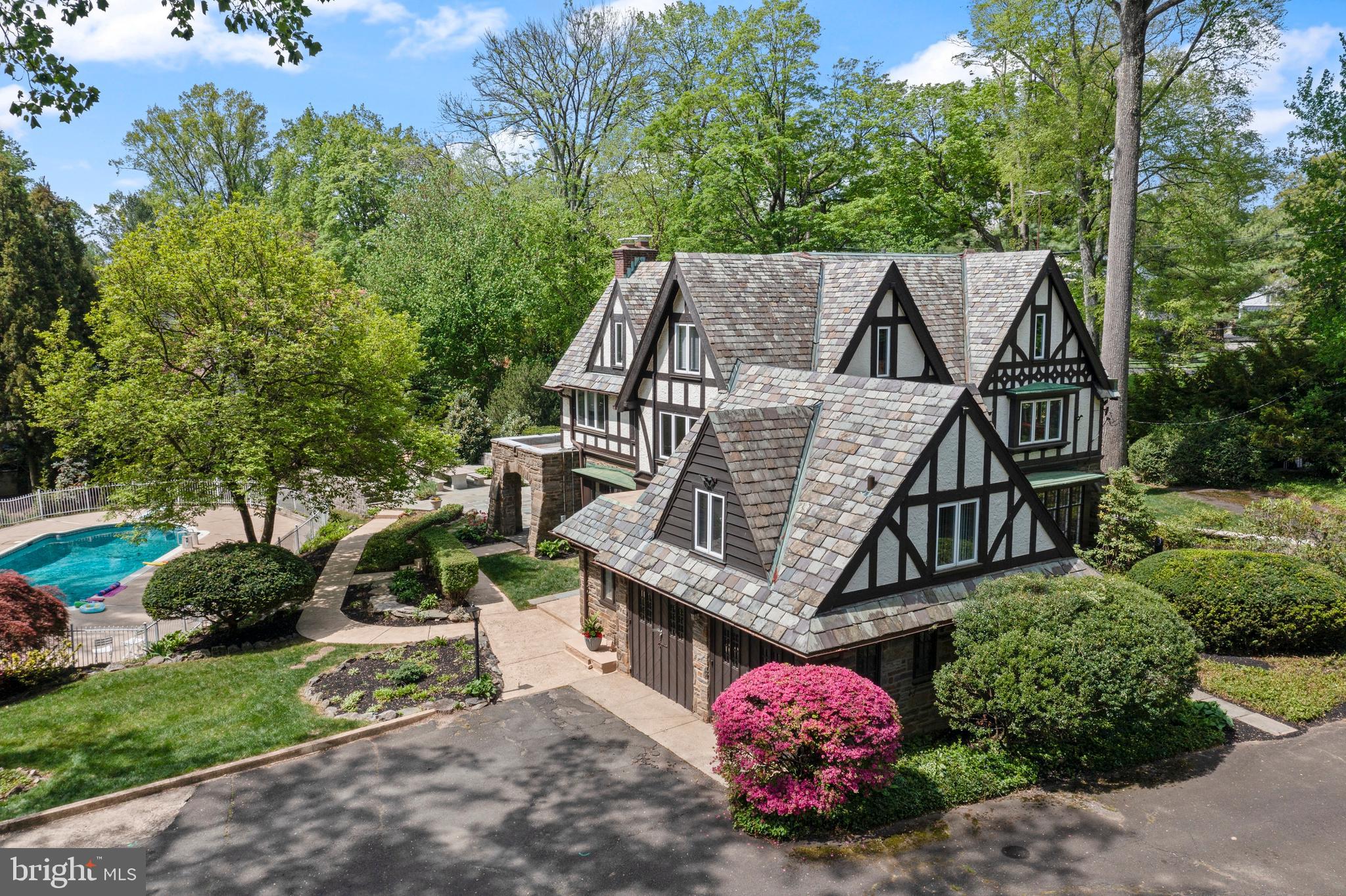 857 Meetinghouse Road Rydal, PA 19046 - Photo 90 of 93 a view of backyard with green space and seating area