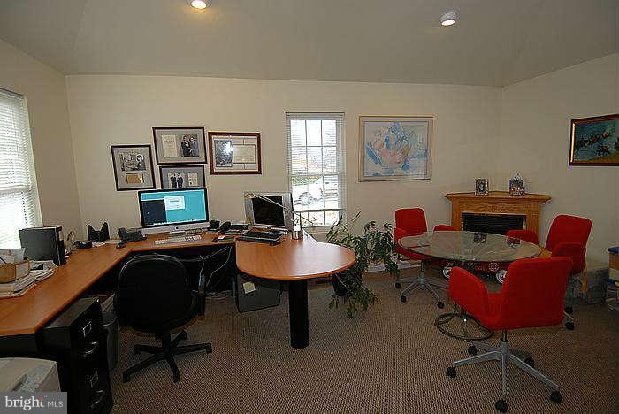 19413 Frederick Road Germantown, MD 20876 - Photo 26 of 30 Interior (General)