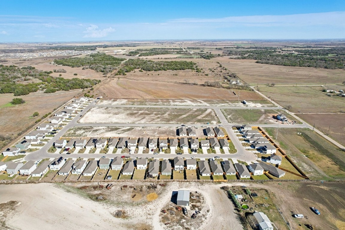 225 Escape Way Jarrell, TX 76537 - Photo 20 of 26