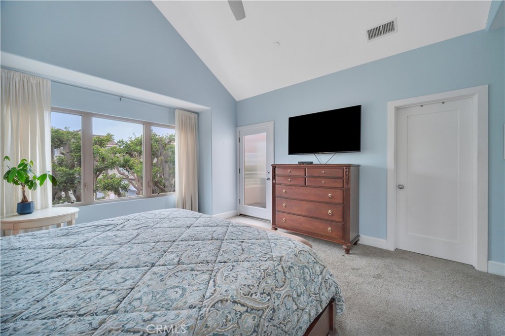 307 Kansas Street, Unit A El Segundo, CA 90245 - Photo 23 of 63