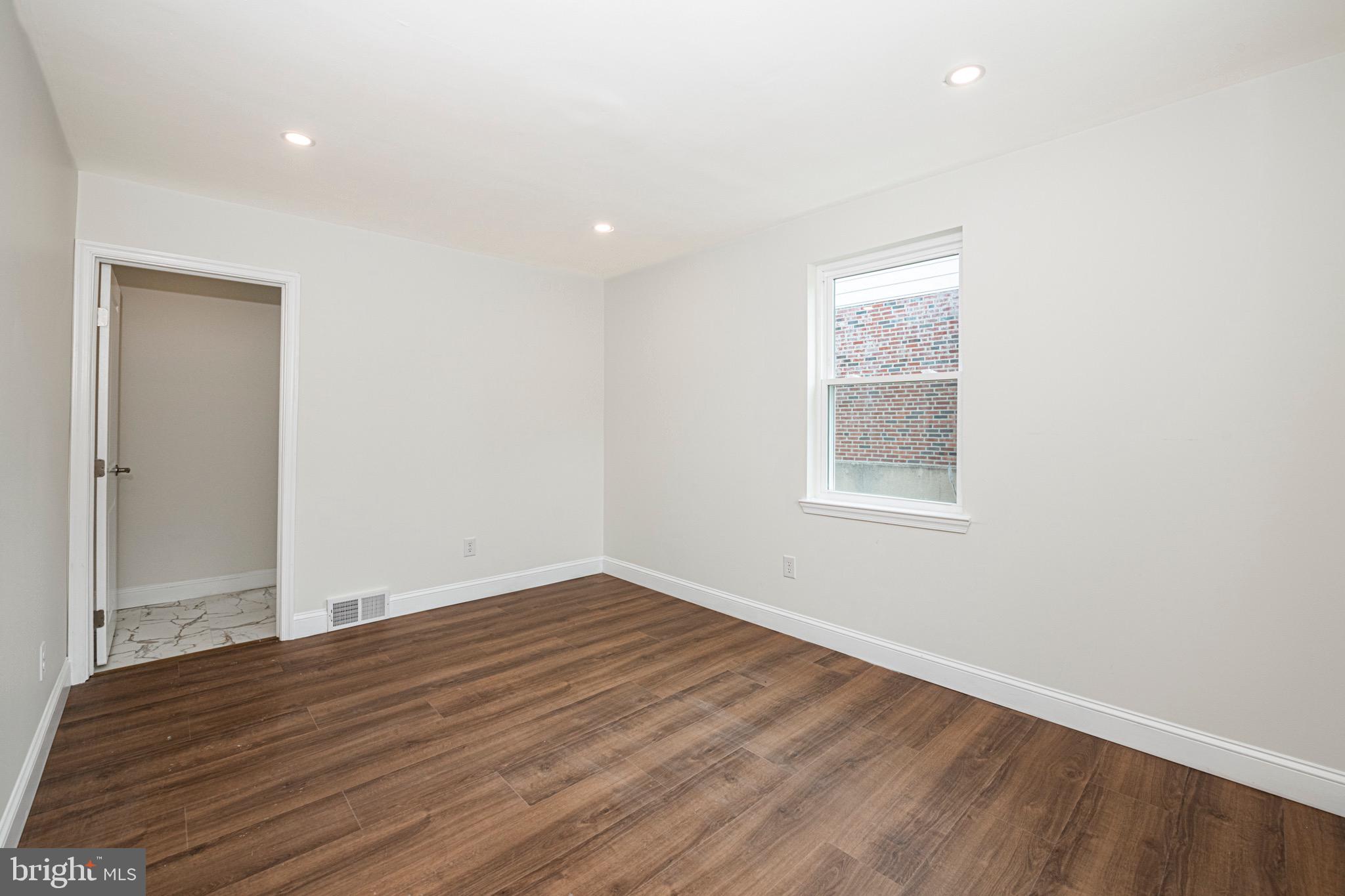 142 Wyndmoor Road Havertown, PA 19083 - Photo 8 of 35 First floor bedroom