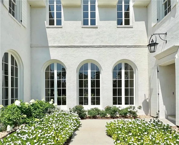 $2,225,000 | 10 Thunderbird Drive, Covington, LA 70433