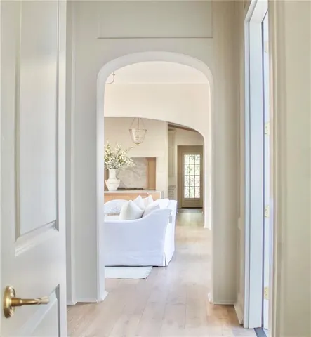 $2,225,000 | 10 Thunderbird Drive, Covington, LA 70433