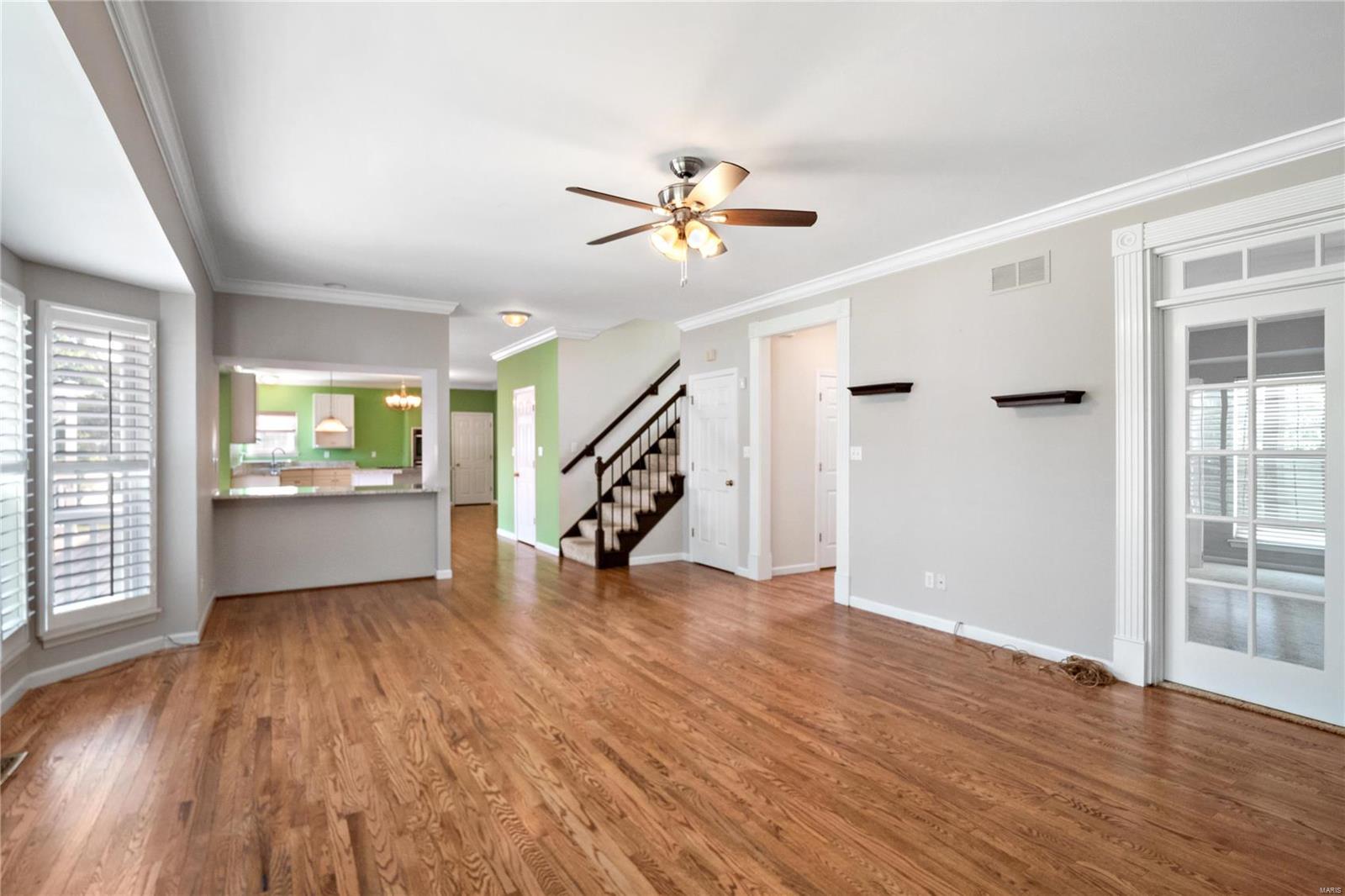 817 Castle Forest Court Ballwin, MO 63021 - Photo 11 of 45