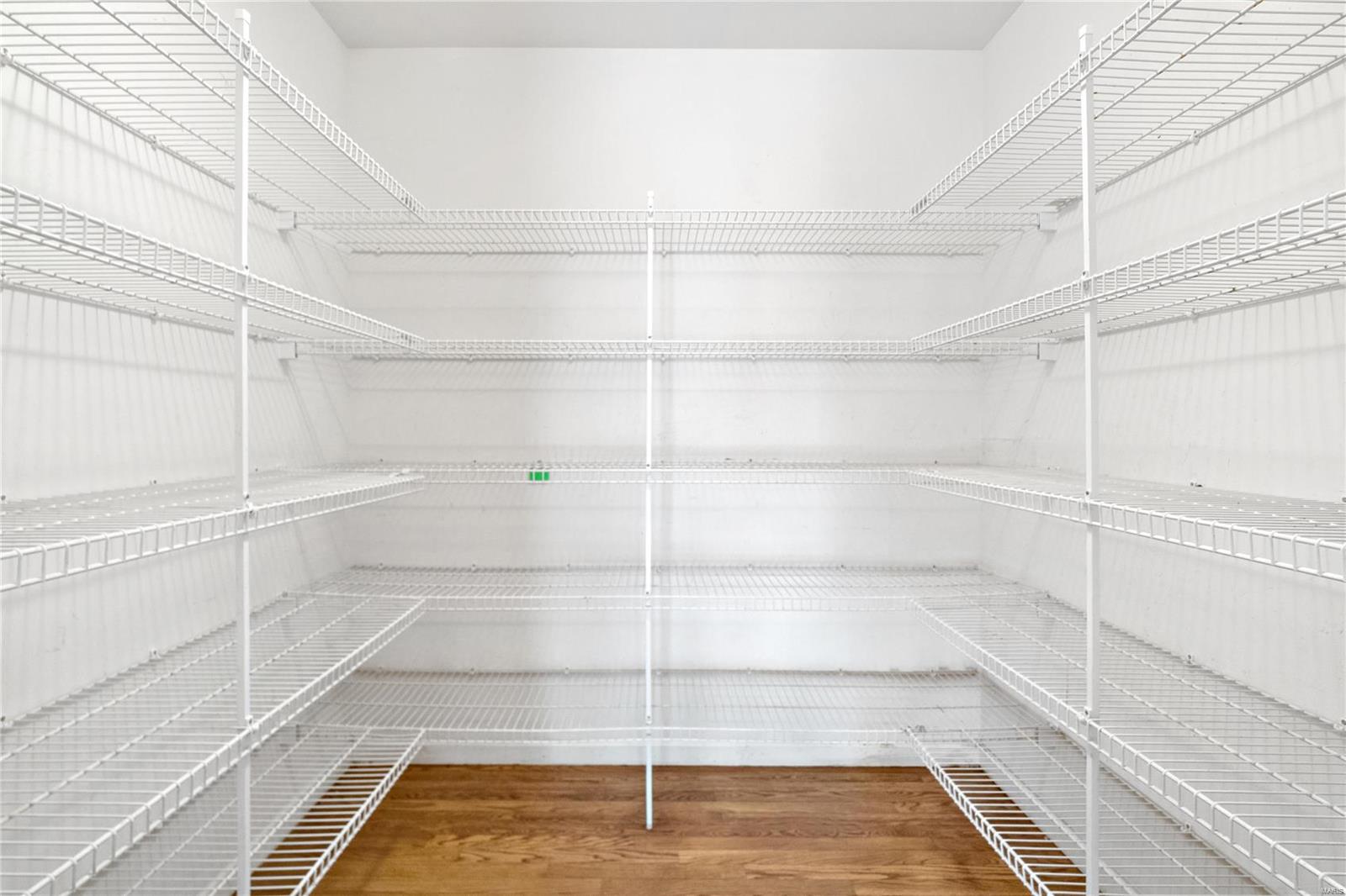 817 Castle Forest Court Ballwin, MO 63021 - Photo 17 of 45