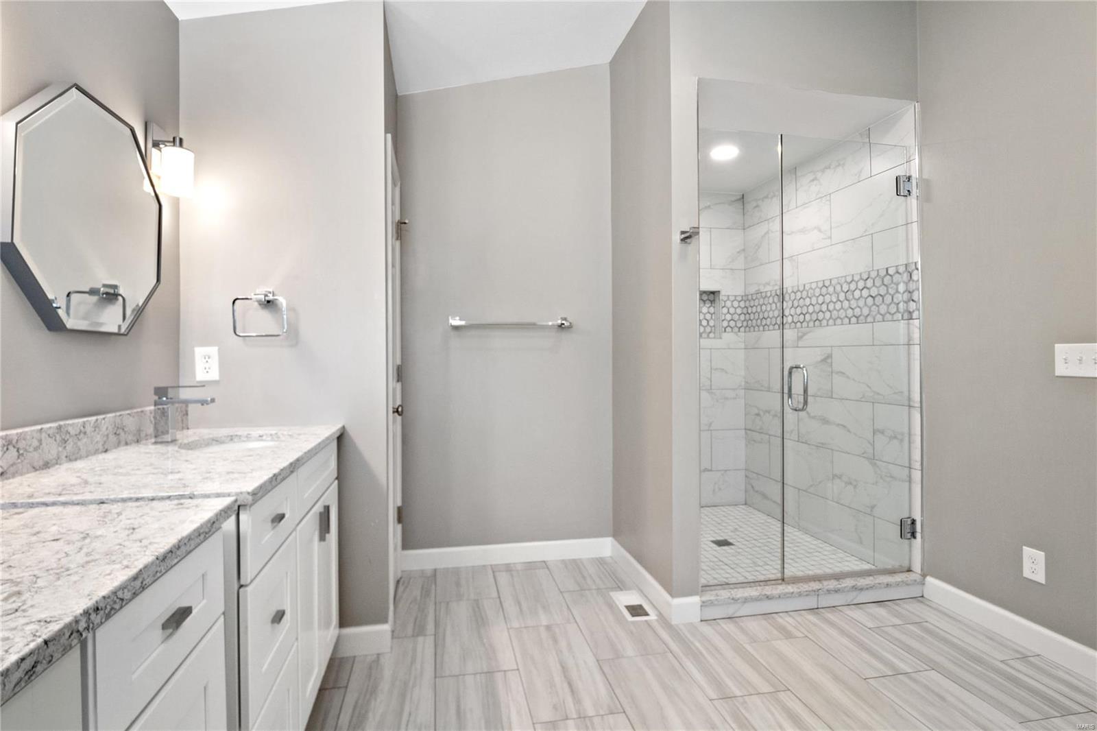 817 Castle Forest Court Ballwin, MO 63021 - Photo 22 of 45